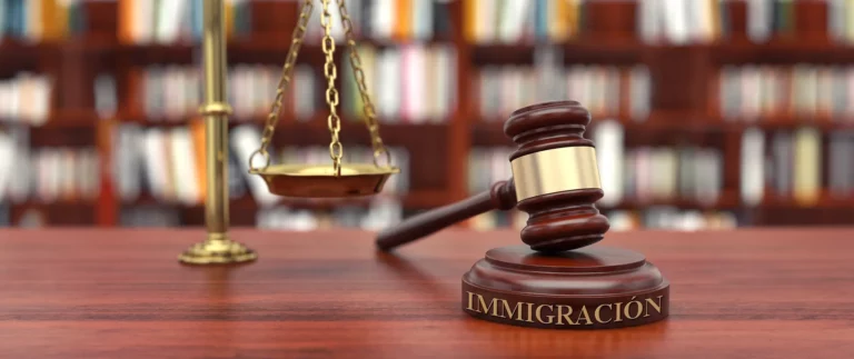 Puede-un-inmigrante-indocumentado-presentar-una-demanda-por-danos-personales-2