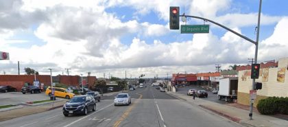 [08-04-2020] Los Angeles, CA - One Person Hurt After a 2-Vehicle Collision on El Segundo Boulevard