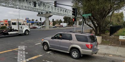 [09-17-2020] Alameda County, CA - Fiery Two-Vehicle Crash in Oakland Injures One Person