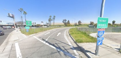 [02-13-2021] Los Angeles, CA - Motorcycle Crash in Lynwood Results in One Death