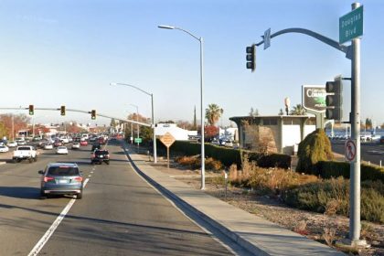 [04-22-2021] Sacramento County, CA - One Person Killed After a Multi-Vehicle Collision in Roseville