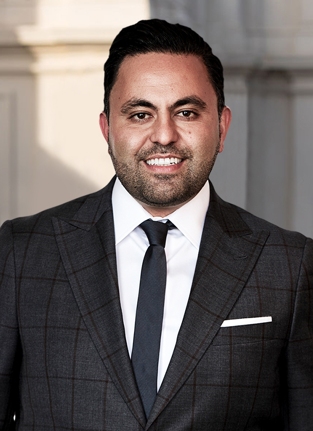 AK_LAWYER ARASH KHORSANDI