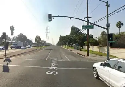 [04-26-2022] LAPD Motorcycle Officer Injured in Crash Involving Semi-Truck in Carson