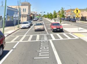 [06-26-2022] Alameda County, CA - One Man Dead, Three Pedestrians Injured in High-Speed Collision in Oakland