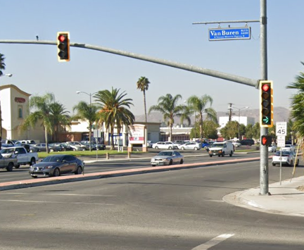 [07-27-2022] Riverside County, CA - A Multi-Vehicle Crash Killed One Person and Injured Four on the 91 Freeway