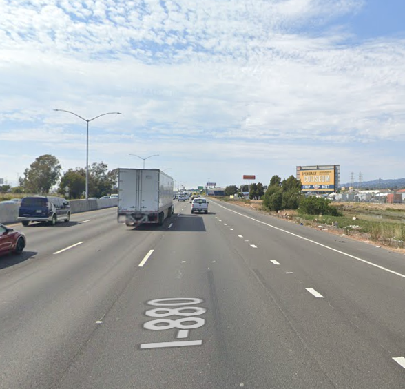 [08-15-2022] Alameda County, CA - Multi-Vehicle Collision Results One Death in Oakland