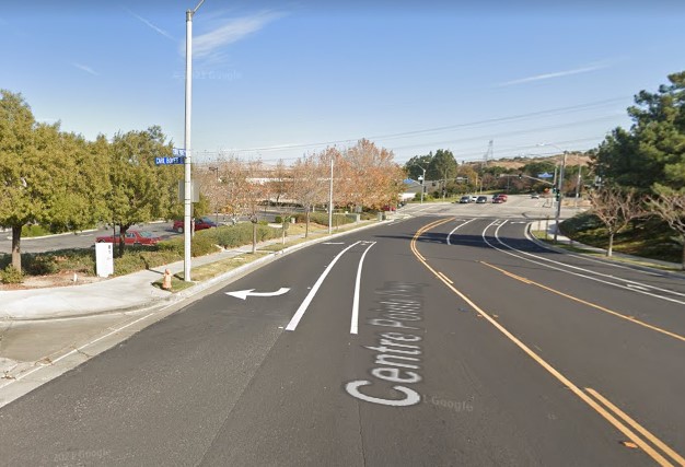 [09-13-2022] Two-Vehicle Collision That Involves Tesla and SUV Injured Two People in Santa Clarita