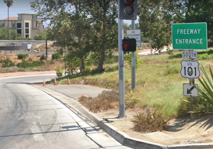 [09-18-2022] One Person Died in a Fatal Pedestrian Accident on 110 Freeway in Downtown LA