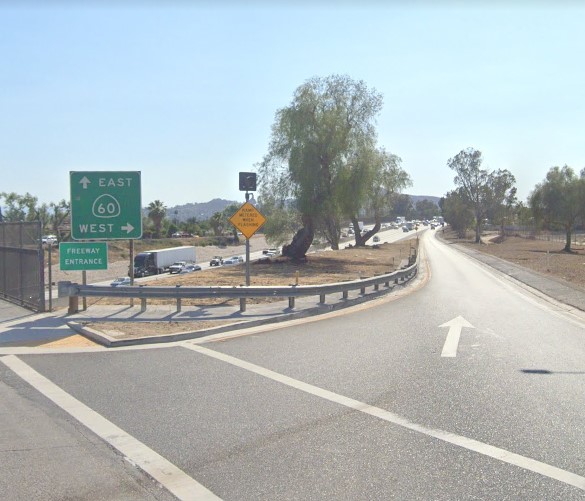 [10-07-2022] Multi-Vehicle Crash on 60 Freeway Injures At Least One