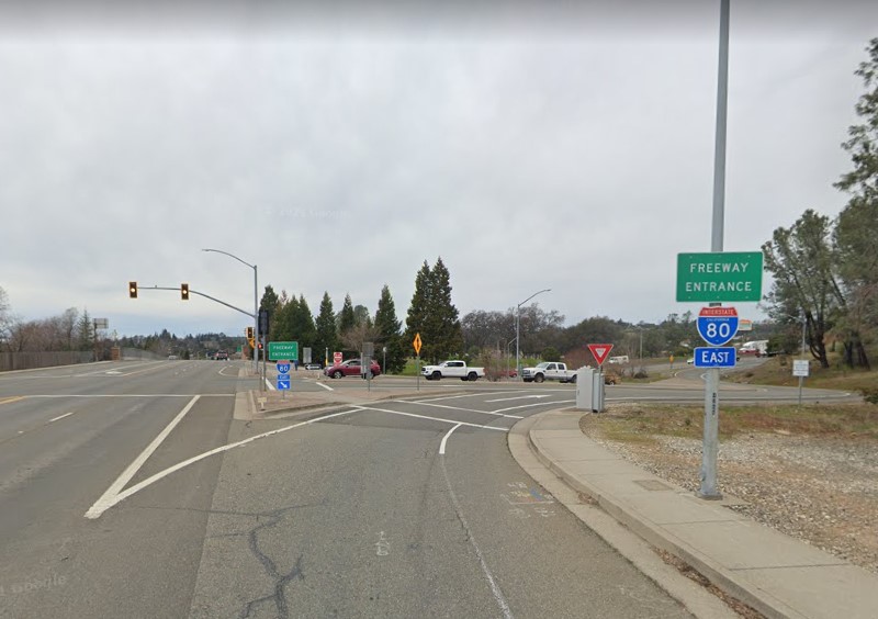 [11-20-2022] Jackknifed Trailer Causes Traffic Delay on Interstate 80