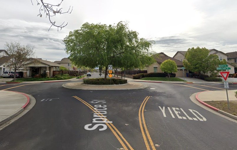 [12-09-2022] Hit-And-Run Driver Sought After Hitting Teenager in Brentwood