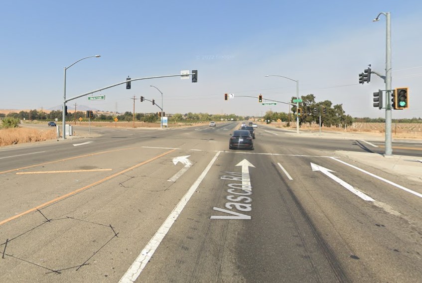 [12-12-2022] Four People Injured in Rollover Crash on Vasco Road