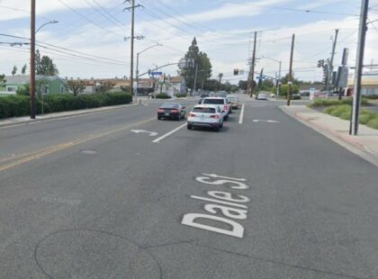 [01-11-2023] Orange County, CA - Dos Hospitalizados en Un Accidente de Coche en Stanton Provocado Por Un Conductor Que Circulaba a Gran Velocidad