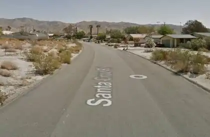 [02-12-2023]Un Hombre Adulto Resulta Herido Tras Estrellarse Un Coche Contra Una Casa En Desert Hot Springs