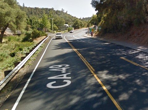 [04-18-2023] Two People Injured After Two-Vehicle Collision in Sonora
