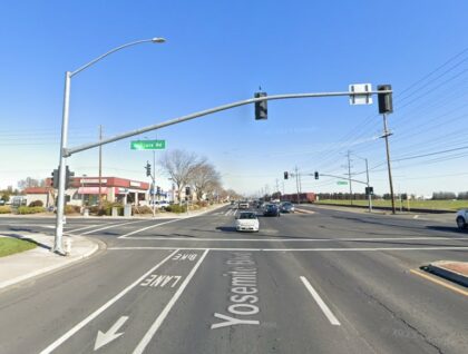 04-05-2023-Three-People-Hospitalized-After-Multi-Vehicle-Collision-in-Modesto