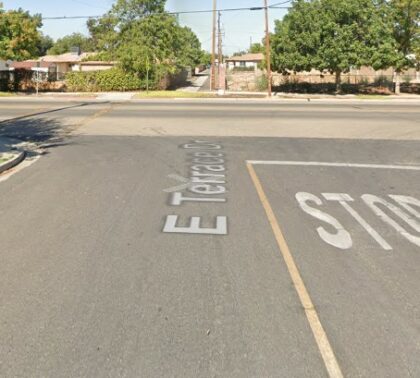 [09-22-2023] Elderly Pedestrian Killed, Child Injured Following Collision in Dinuba