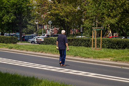 Did The Freedom to Walk Act Make Jaywalking Absolutely Legal in California Now?