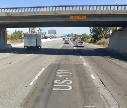 [10-16-2023] Peatón Hospitalizado Tras Colisión de Vehículo en Redwood City