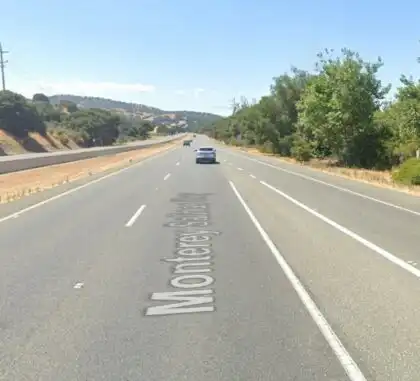 [10-23-2023] Ambulance Urgently Dispatched After Two-Vehicle Crash on SR-68 West