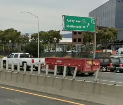 [10-23-2023] Three People Requested Medical Checkup After Two-Vehicle Collision on I-80 in Emeryville