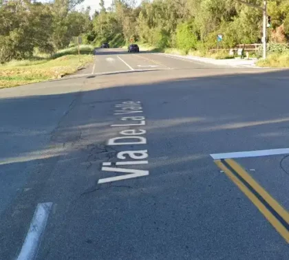 [11-03-2023] Ambulance En Route After Three-Vehicle Collision in Rancho Santa Fe
