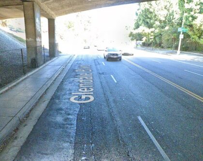 [12-10-2023] Ambulance Requested After Multi-Vehicle Collision on Highway 101 South