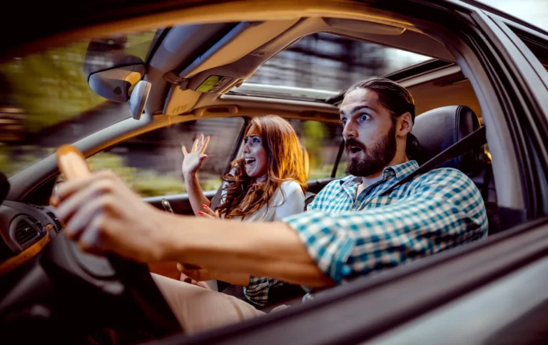 Cómo Sobrevivir a Un Accidente Automovilístico