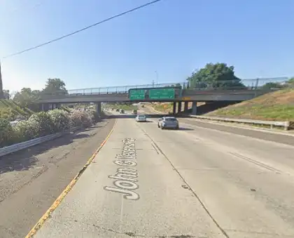 [09-16-2024] Ambulance Dispatched After Two-Vehicle Crash on Southbound Highway 99 in Modesto