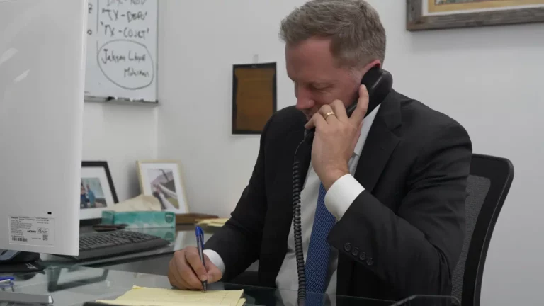 AK personal injury attorney talking to a client in San Rafael