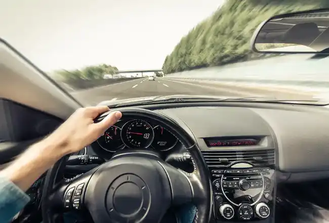 Car accident risks with driver speeding while tired
