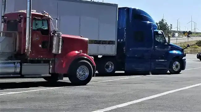 Truck accident risks with different types of trucks