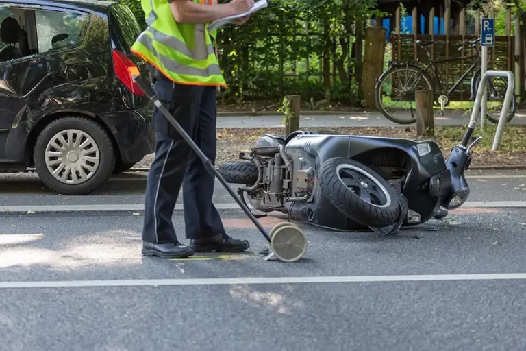 What Is The Difference Between Mopeds And Scooters