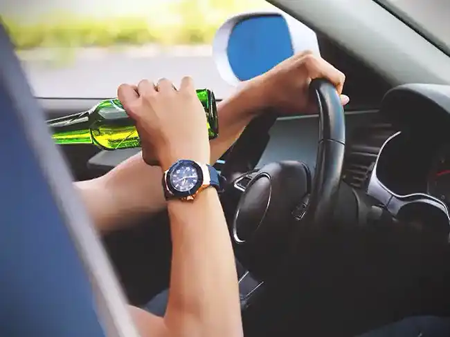 driver drinking while driving in Agoura Hills