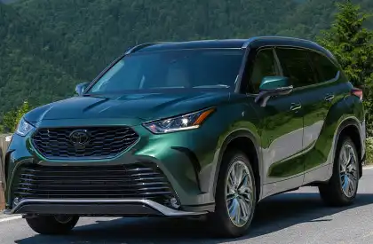 Toyota Highlander 2025