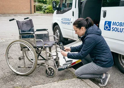 Mobility car accident evidence collection