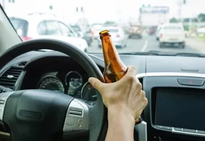Conducción bajo los efectos del alcohol