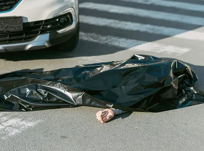 fatal pedestrian crash showing car accident risks among young people