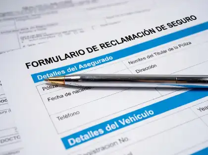 formulario de reclamación al seguro por accidente de coche, préstamo para la compra de un coche