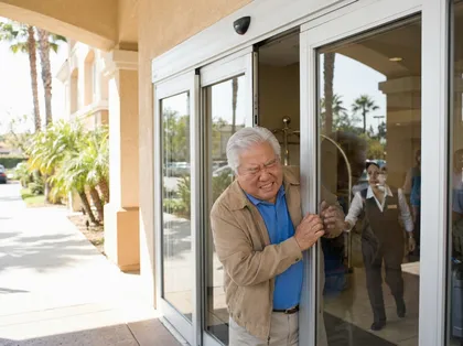 Hotel guest injured in an automatic sliding door accident